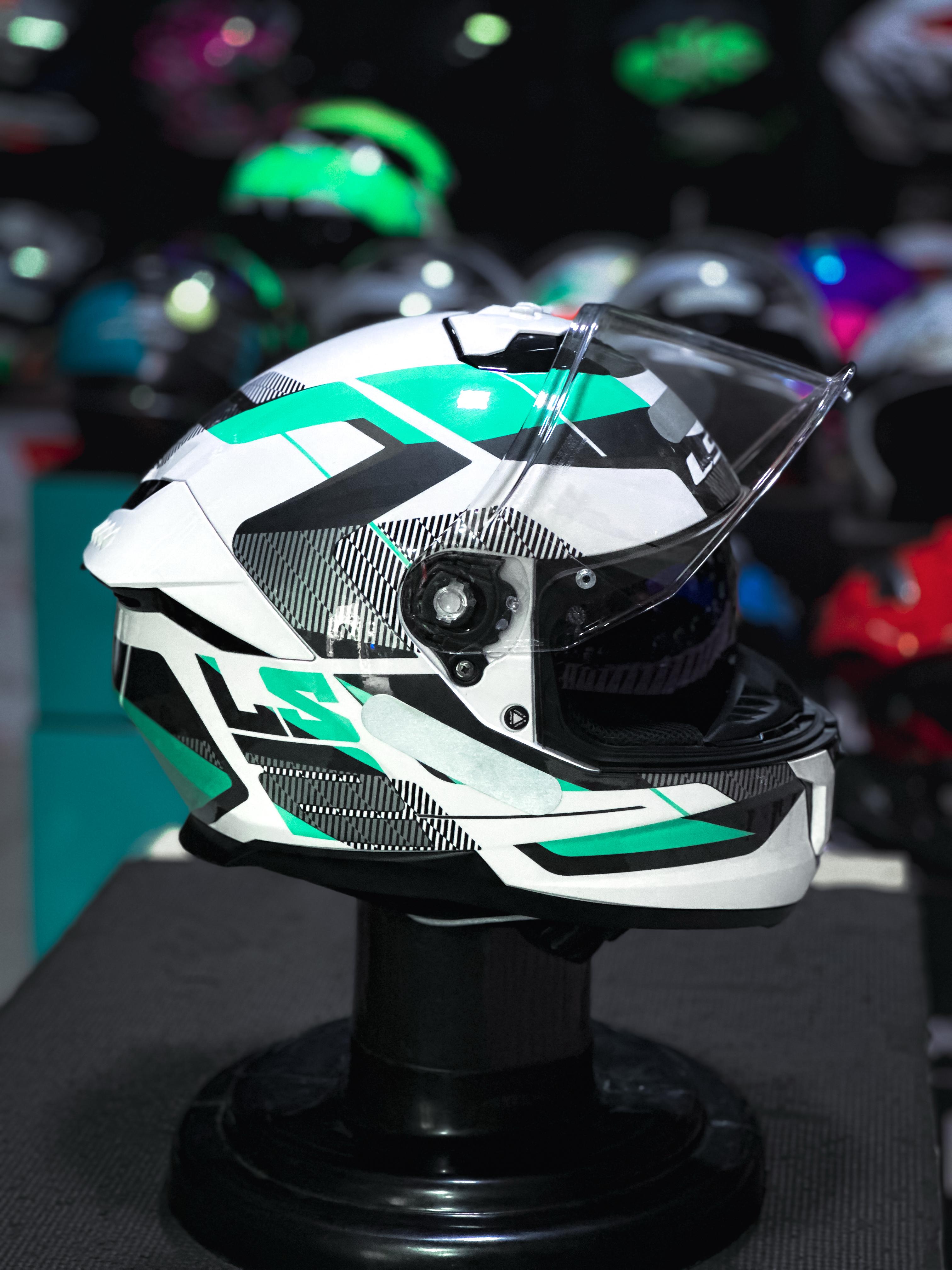 LS2 FF808 STREAM II ROAD WHT/GREEN