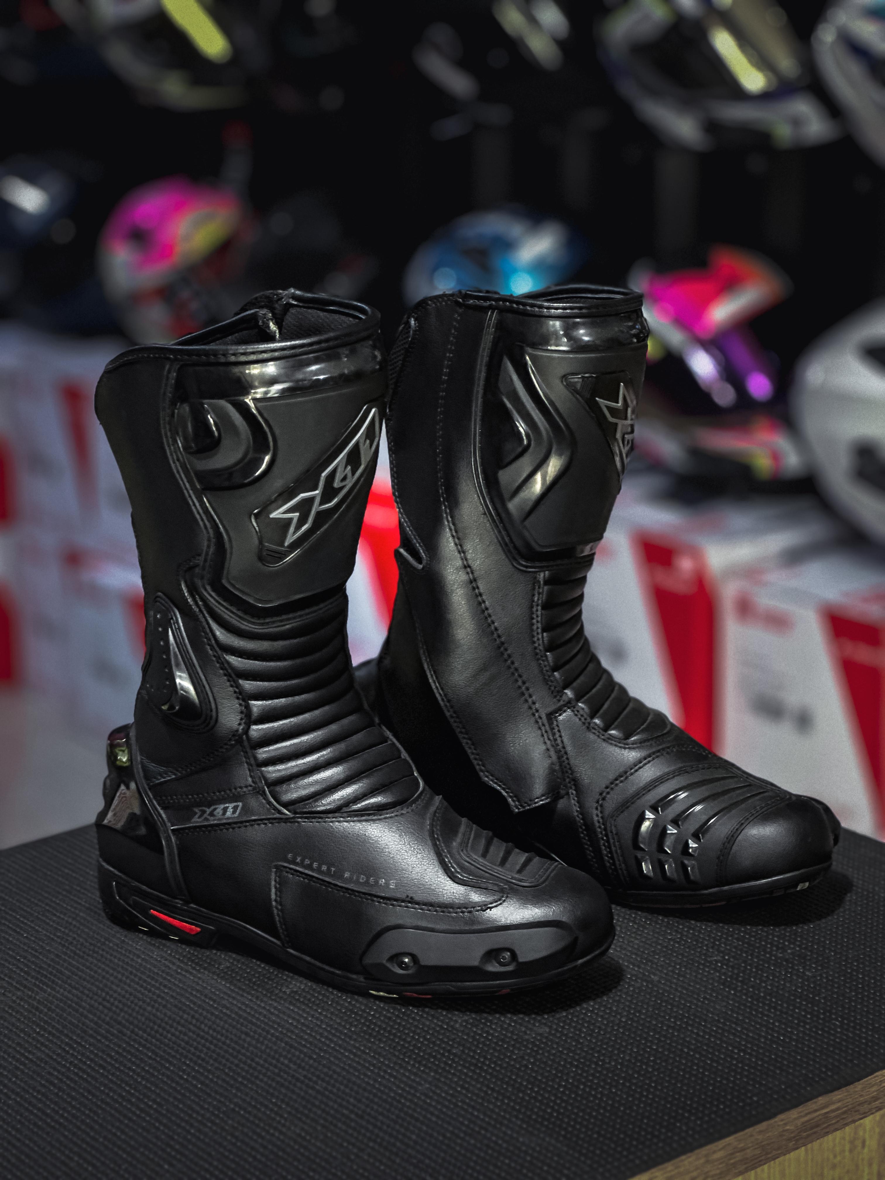 BOTA X11 RACE TRACK BLACK