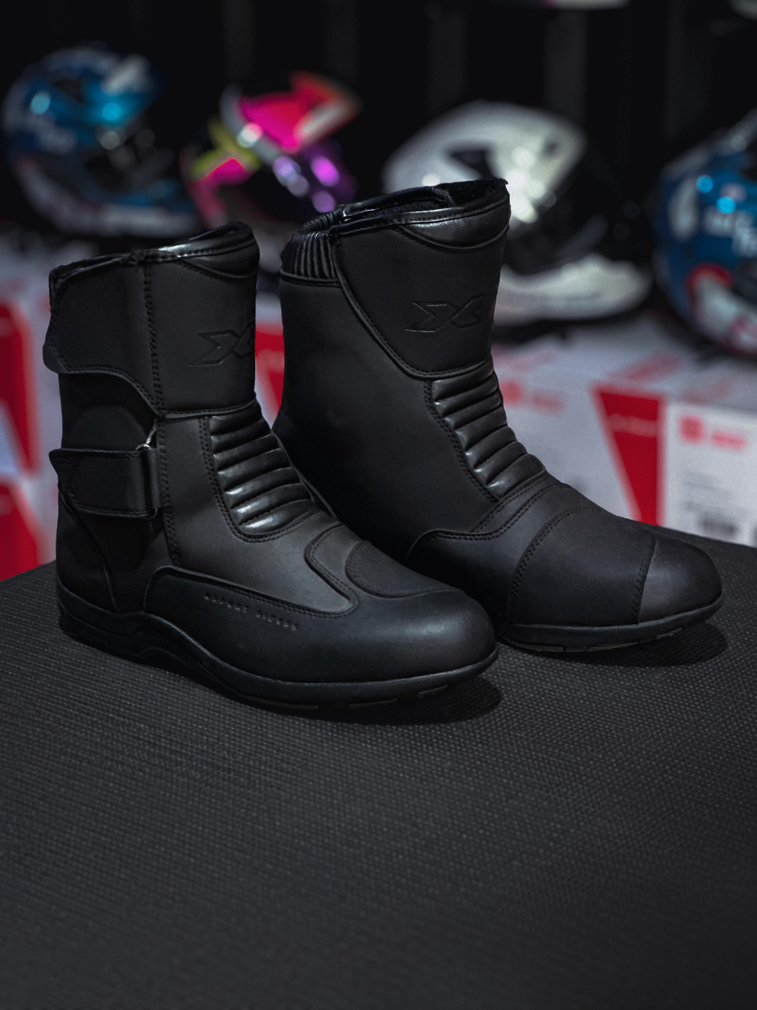 BOTA X11 RACE CRUISER BLACK