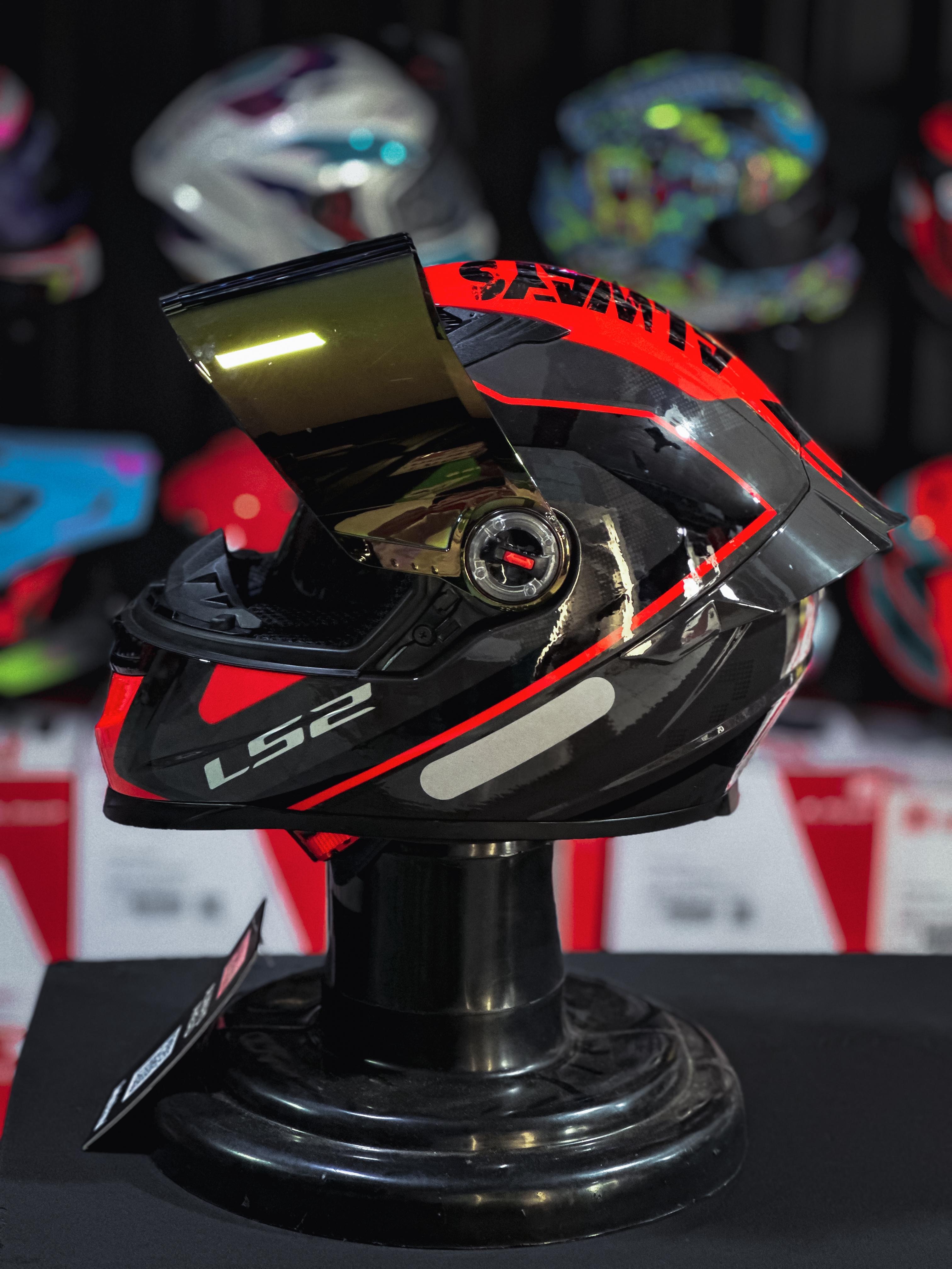 LS2 FF358 S STRIKER TIT/RED