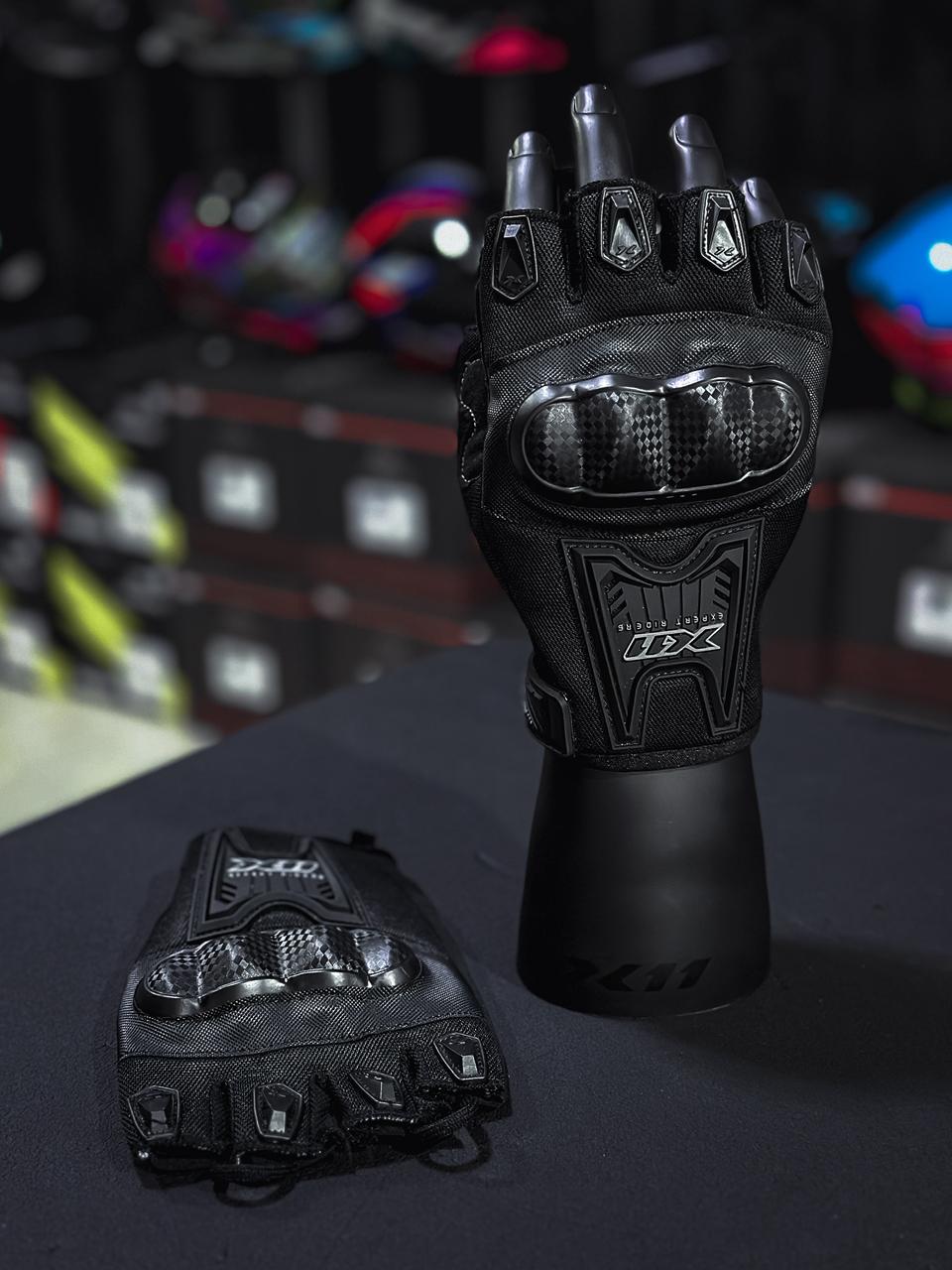 Luva X11 Blackout 2 Meio Dedo 