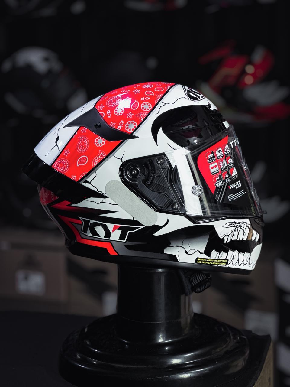 KYT TT-COURSE PIRATE