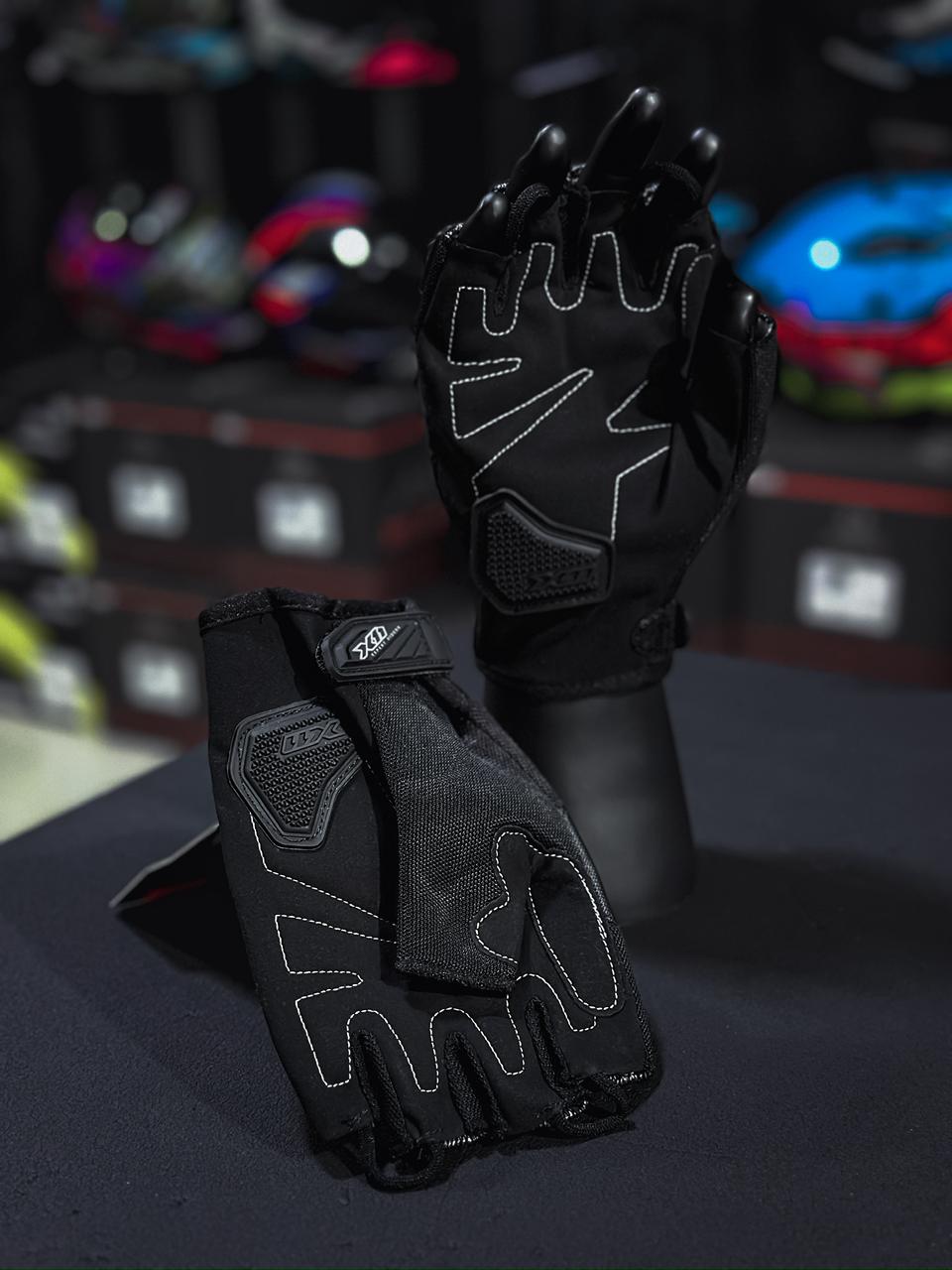 Luva X11 Blackout 2 Meio Dedo 