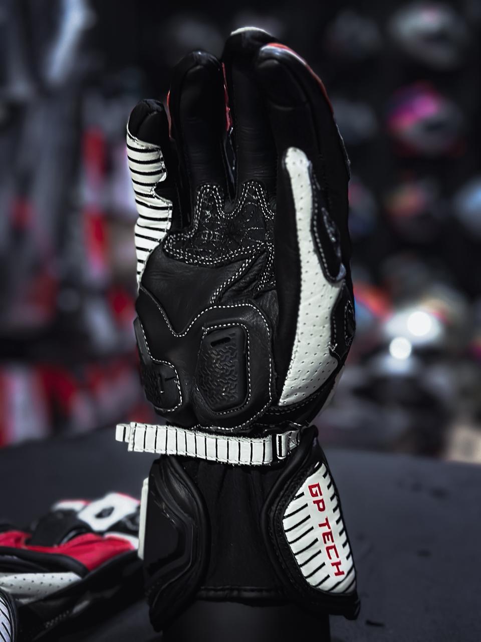Luva GP TECH Speed preta, branca e vermelha 