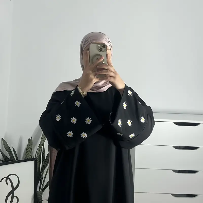 Embroidered Arabic Abaya