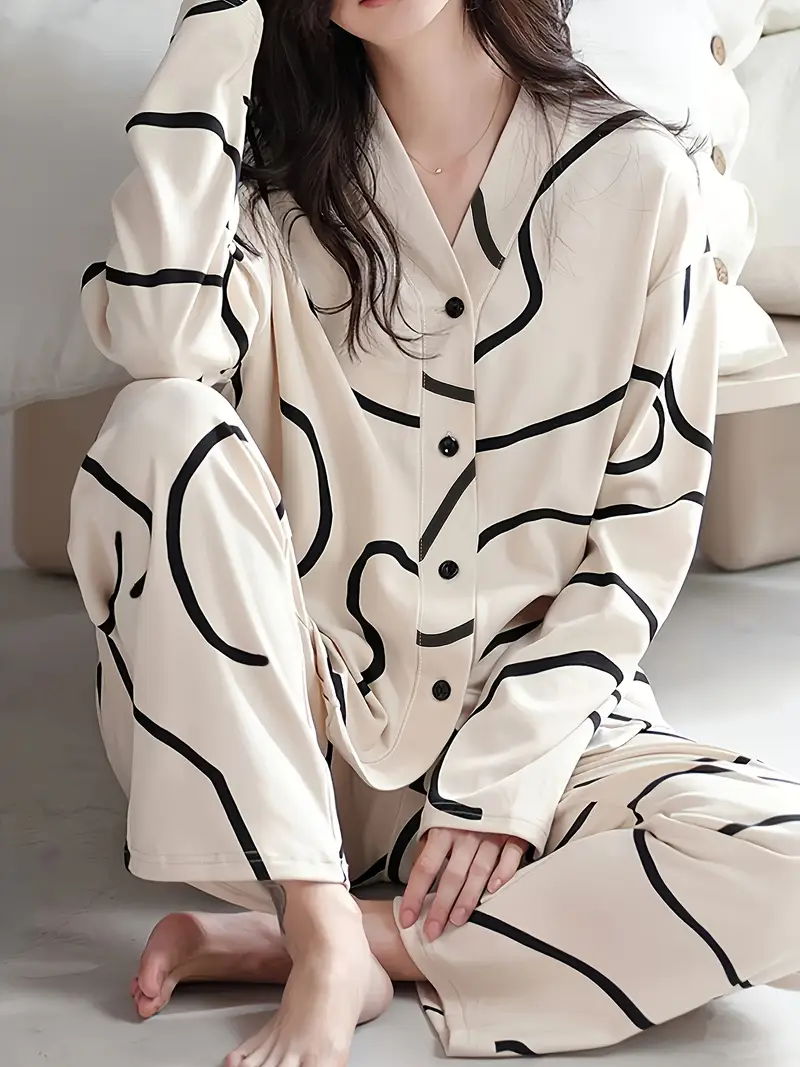 Patterned white & black Loungewear Set
