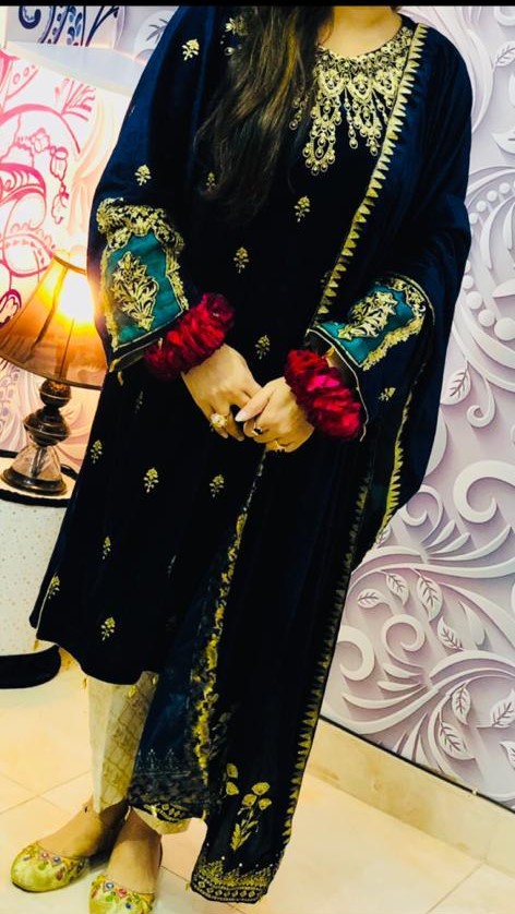 Velvet paste-print dress