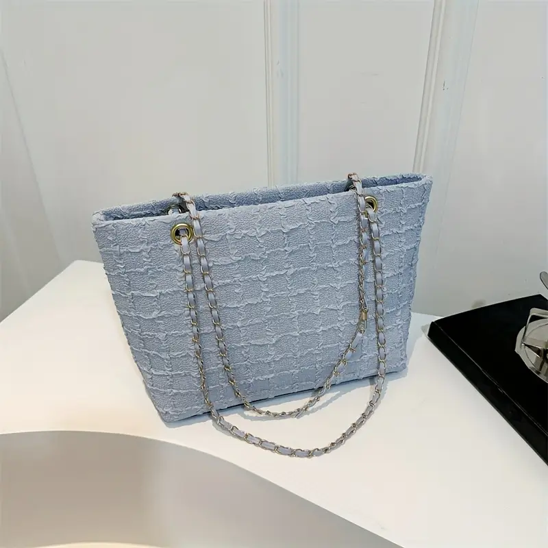 Elegant Quilted Chain Handbags