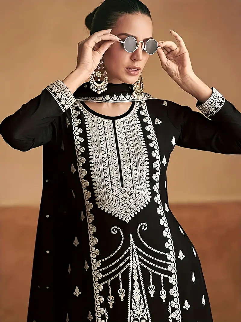BANDHAN BLACK KURTA SET