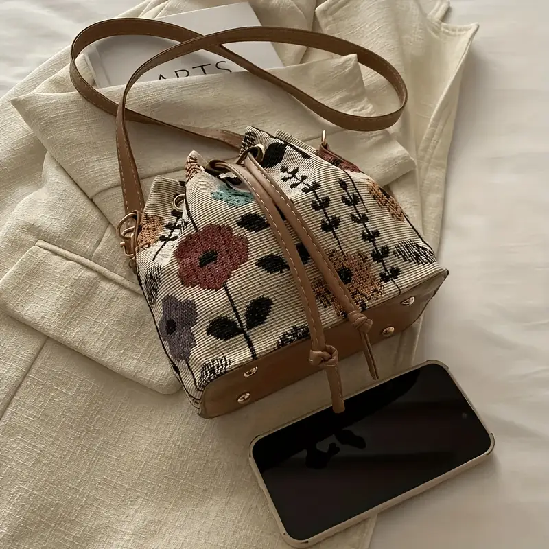 REIHAN Floral Drawstring Bag