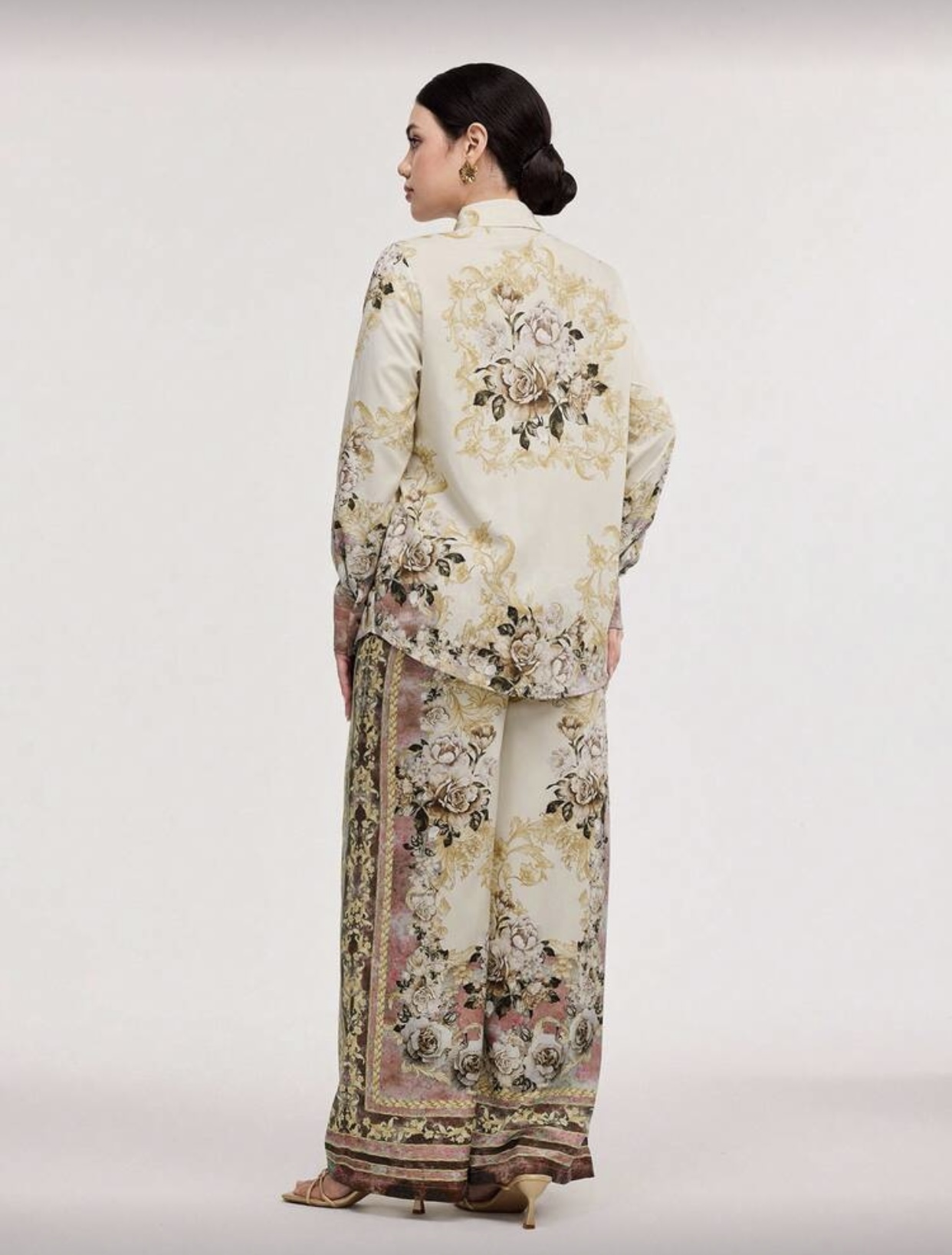 Floral Printed Pajama Set