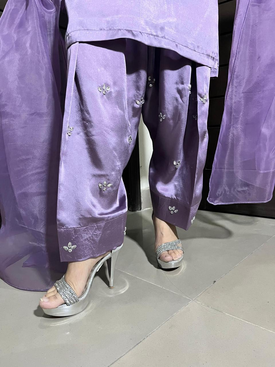 Light Purple Stone Embellish Farshi Shalwar