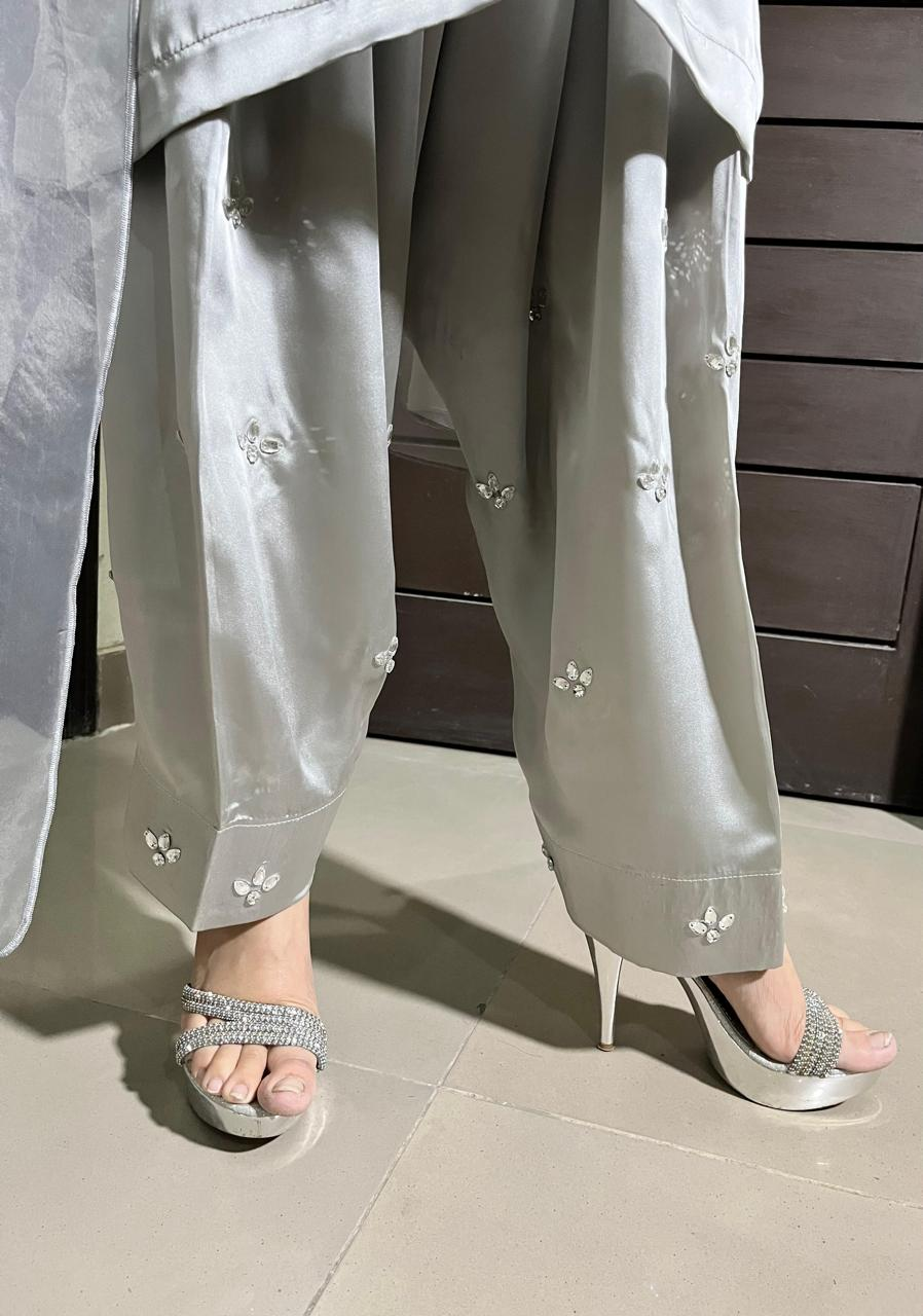 Stone Embellish Grey Farshi Shalwar