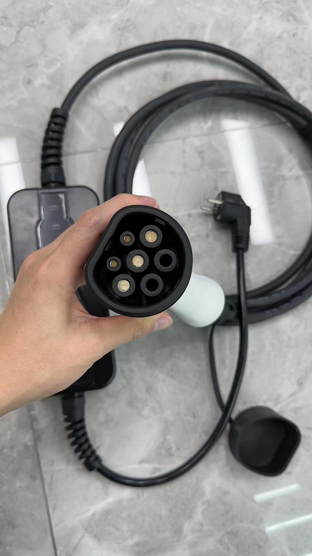 3.5kw - 7kw Electric Vehicle Portable Charging Gun