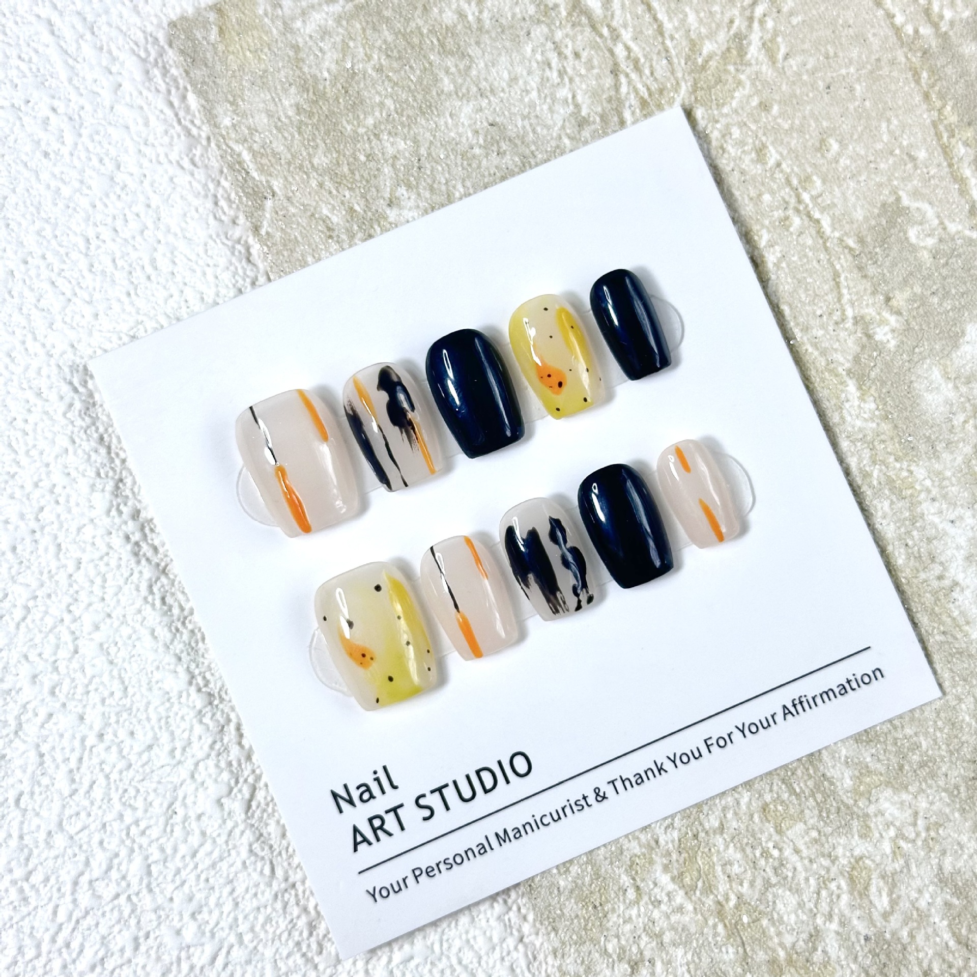 Hand-painted Press-on Nails Set