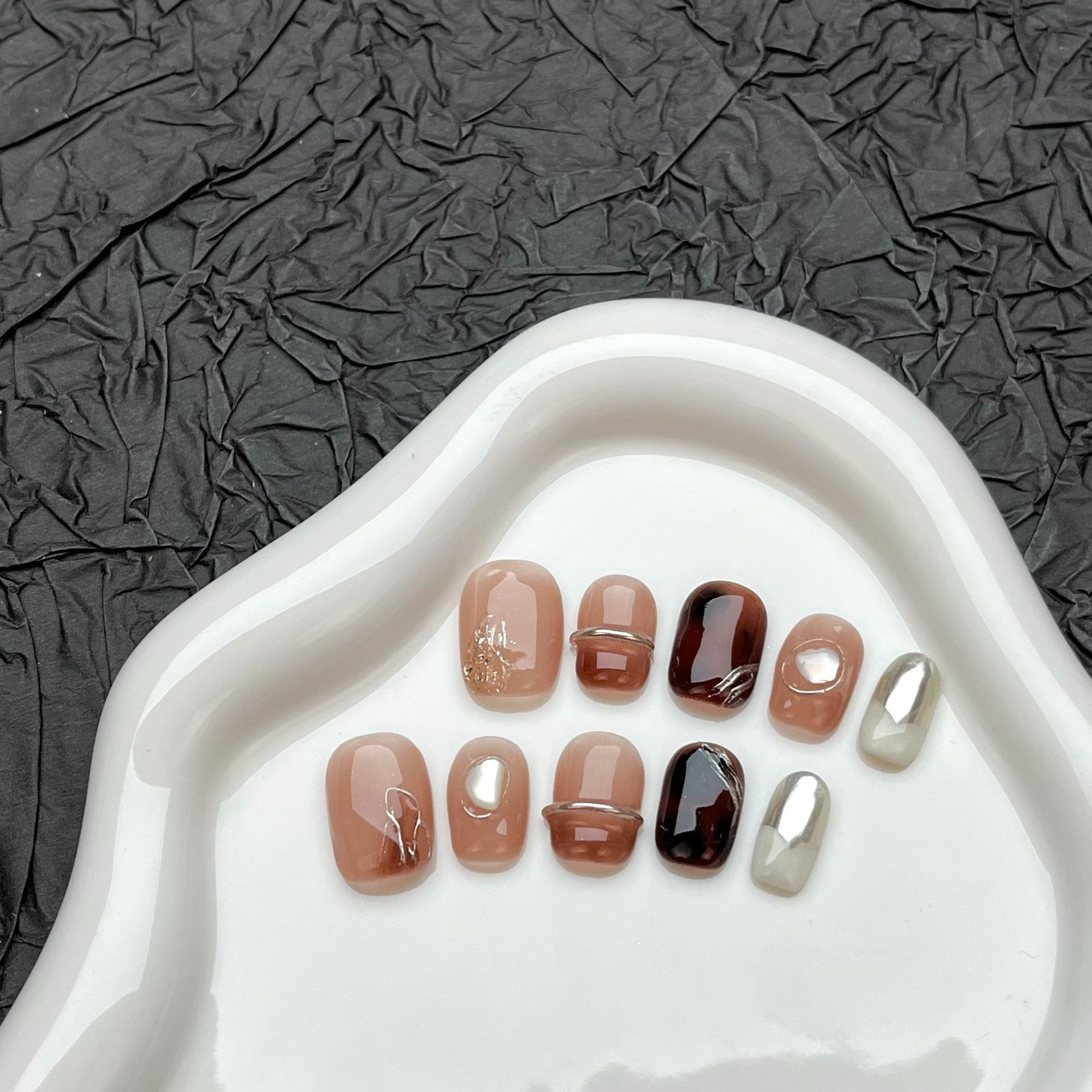 Press-on Nude and Chrome Nails Set