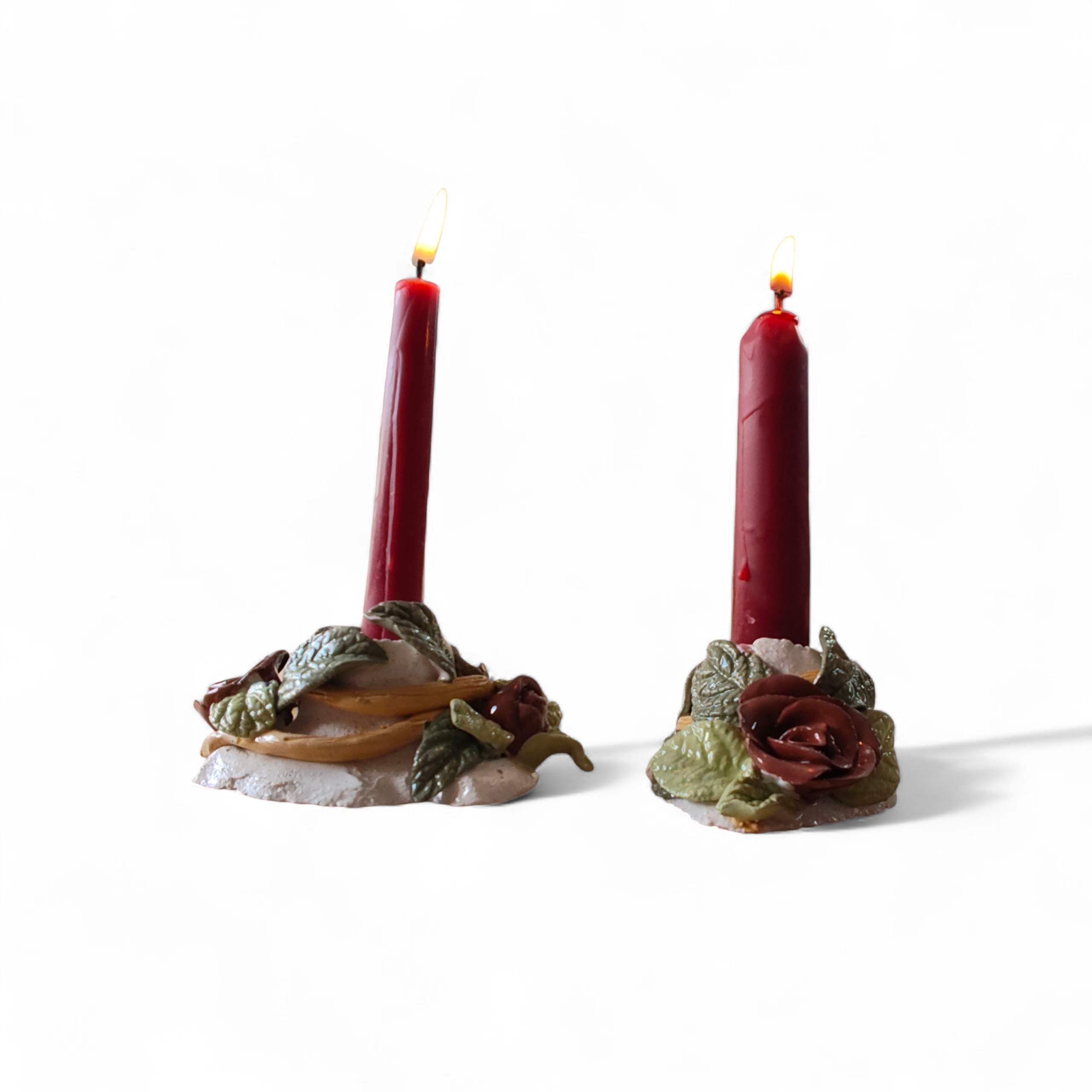 Set Portavelas Cerámicos con Rosa - Velas largas incluidas 