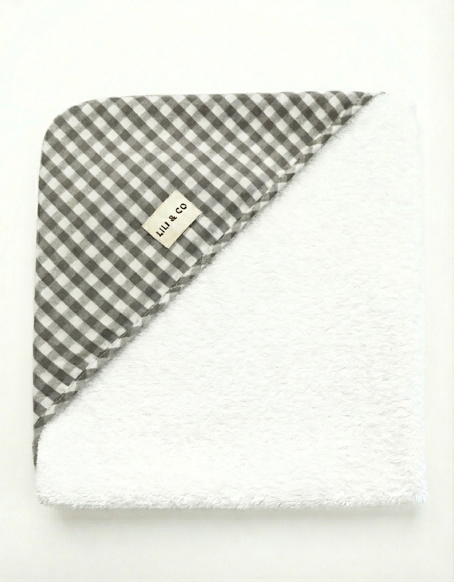 Capa de Baño Vichy: El Abrazo Más Suave tras el Baño.