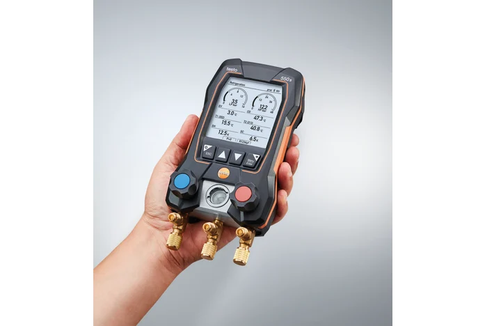 Set Smart testo 550s con tubos flexibles de llenado - Analizador digital de refrigeración inteligente con sondas de temperatura inalámbricas de pinza y juego de 3 tubos flexibles de llenado