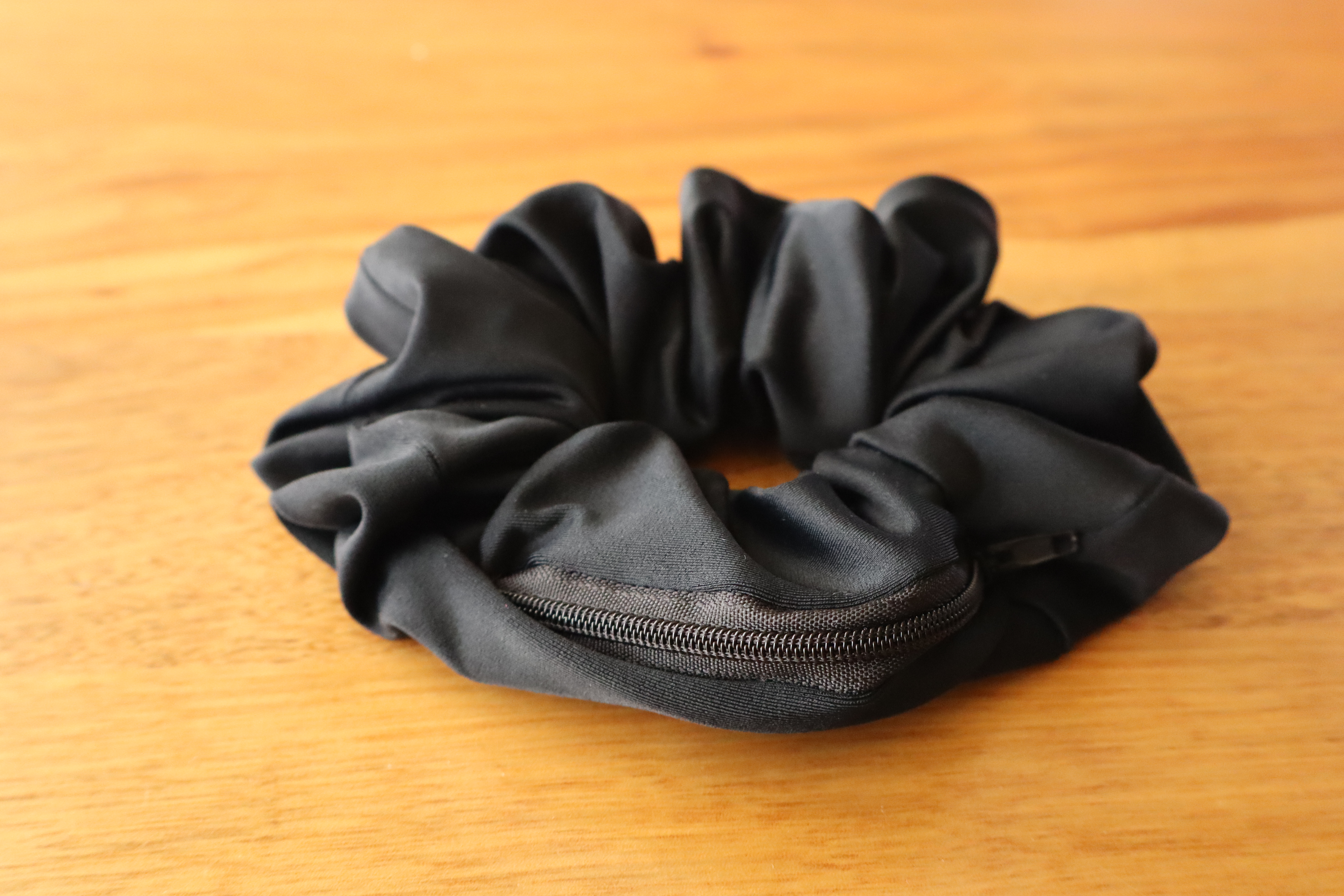 Scrunchie Monedero