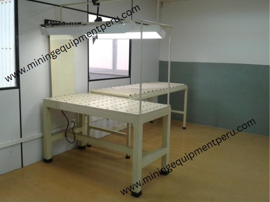 Mesa de toma de foto para bandejas con muestras