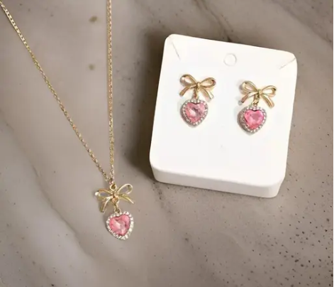 Classic Heart and Bow Earring with Necklace For Women