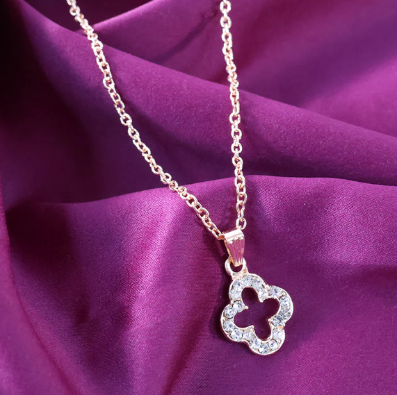 Celeste Clover Pendant