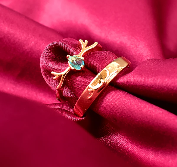 Antler Embrace Duo Ring