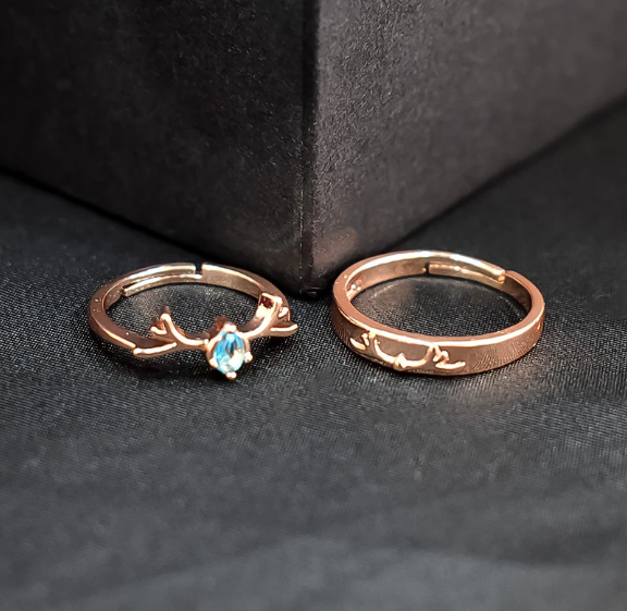 Antler Embrace Duo Ring