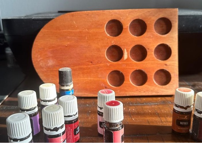 Hexagonal Wooden Shelf Organizer