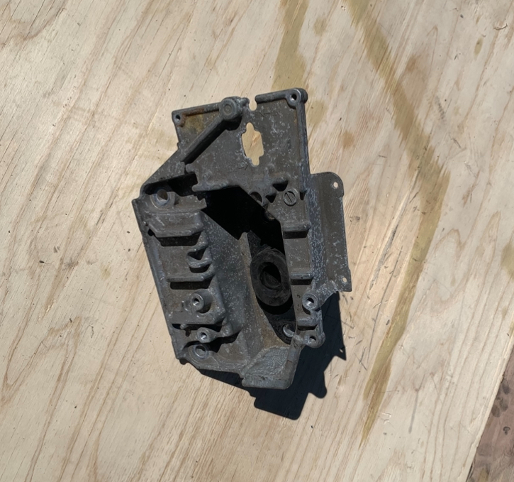 Nissan Advan Gear box Mounting