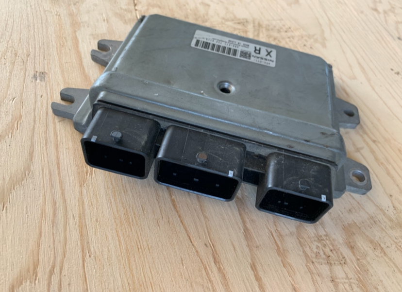 Nissan Advan HR15 computer box