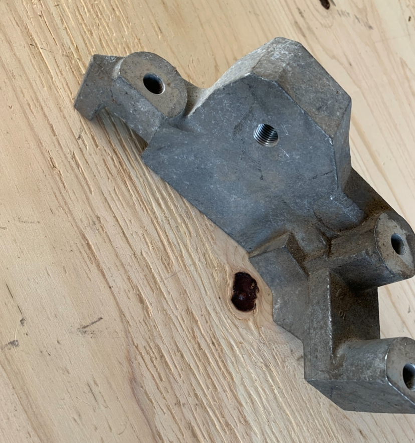 Nissan Advan Engine Mounting Bracket