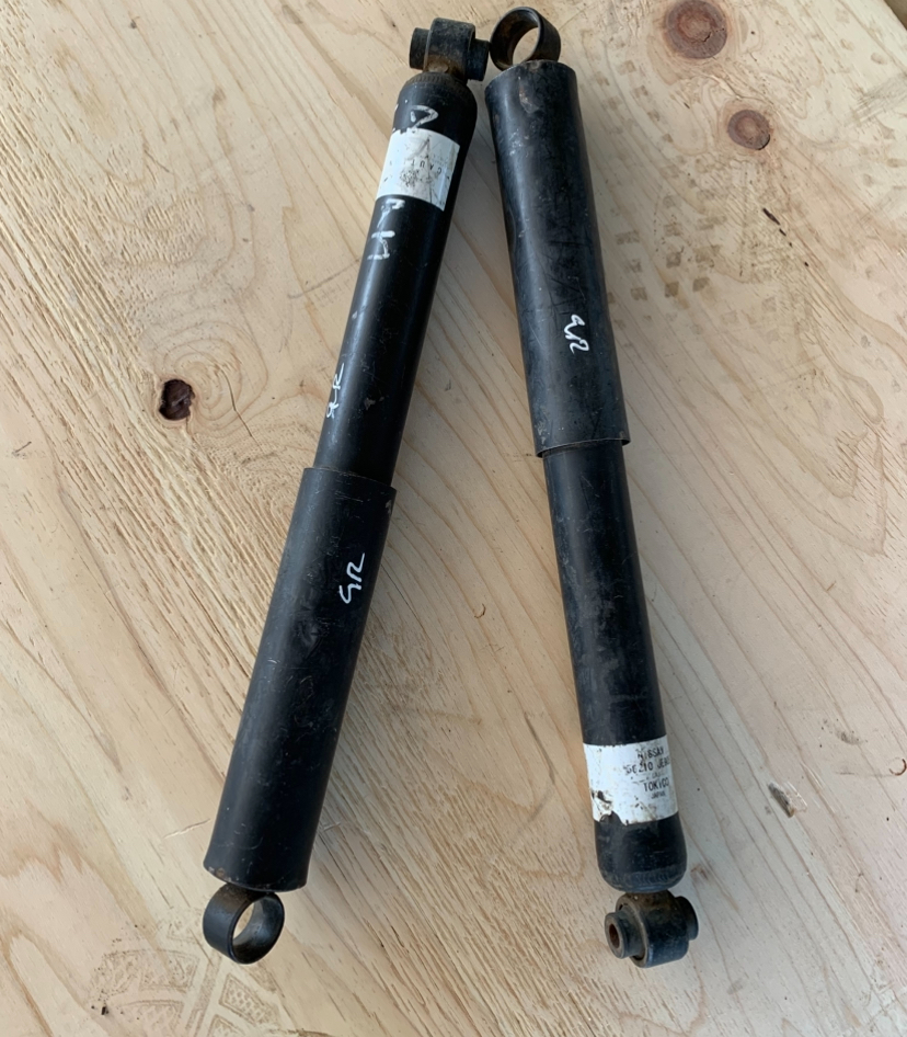 Nissan Advan Boot Shock