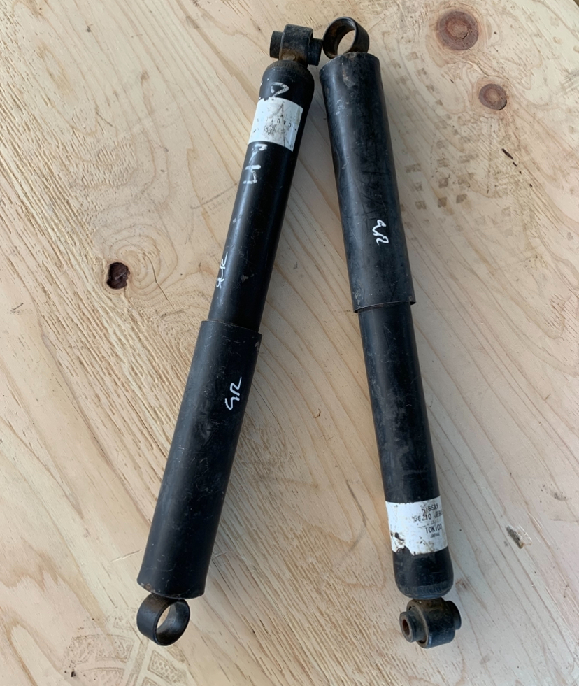 Nissan Advan Boot Shock 