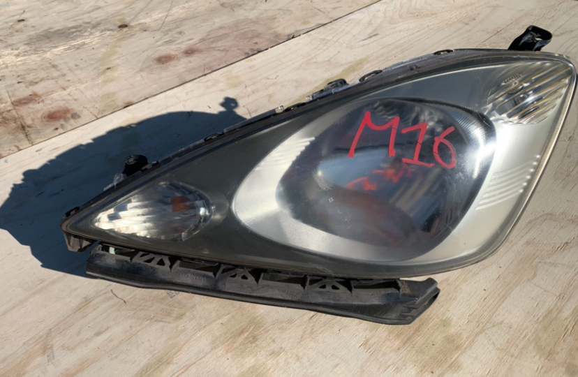 Honda Fit GE6 Headlight