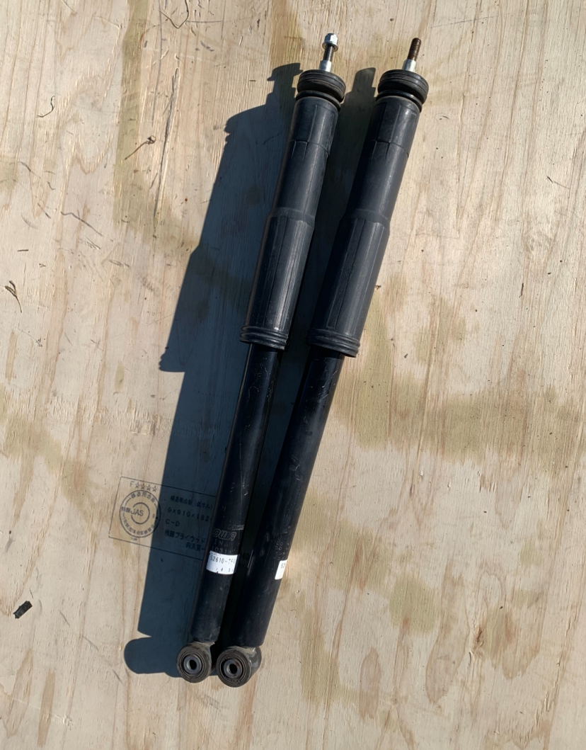 Honda Fit GP6 Rear Shocks