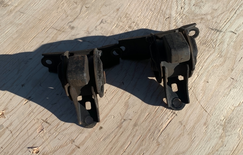 Honda Fit GE6 gearbox mounting
