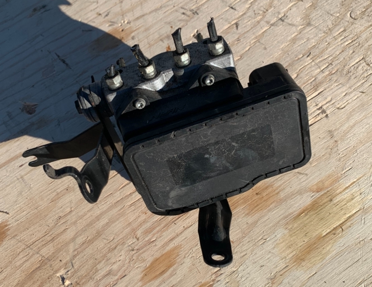 Honda Fit GE6 ABS Control Module