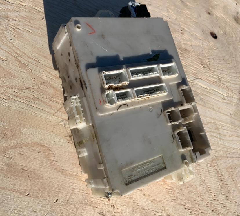 Honda Fit GE6 Fuse Box