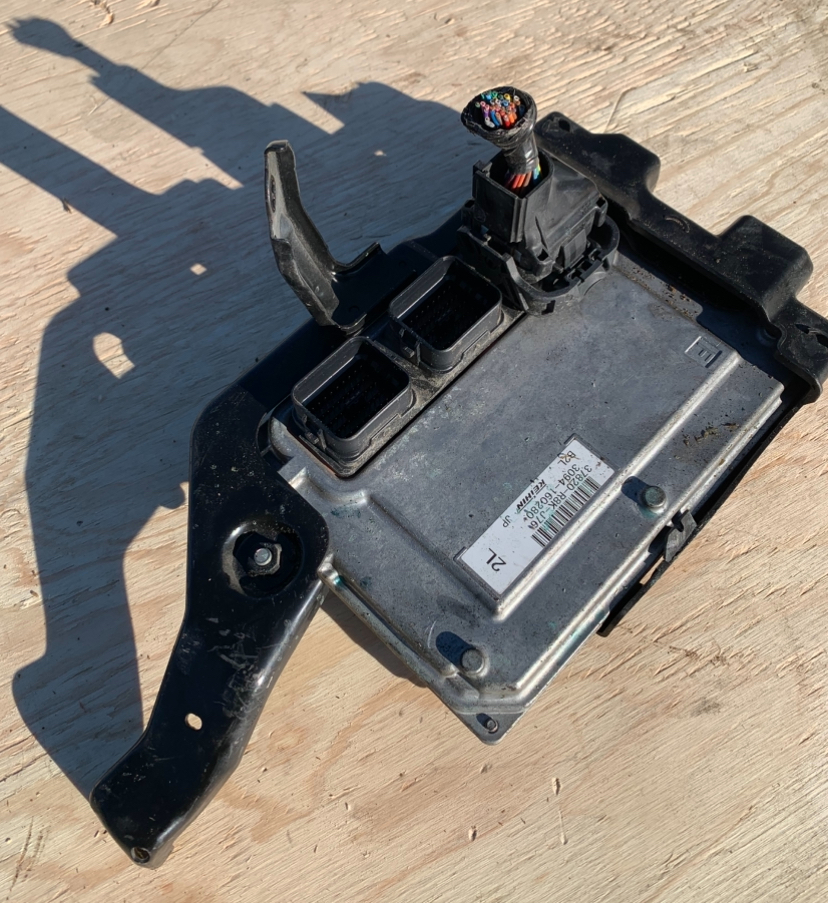 Honda Fit GE6  computer box