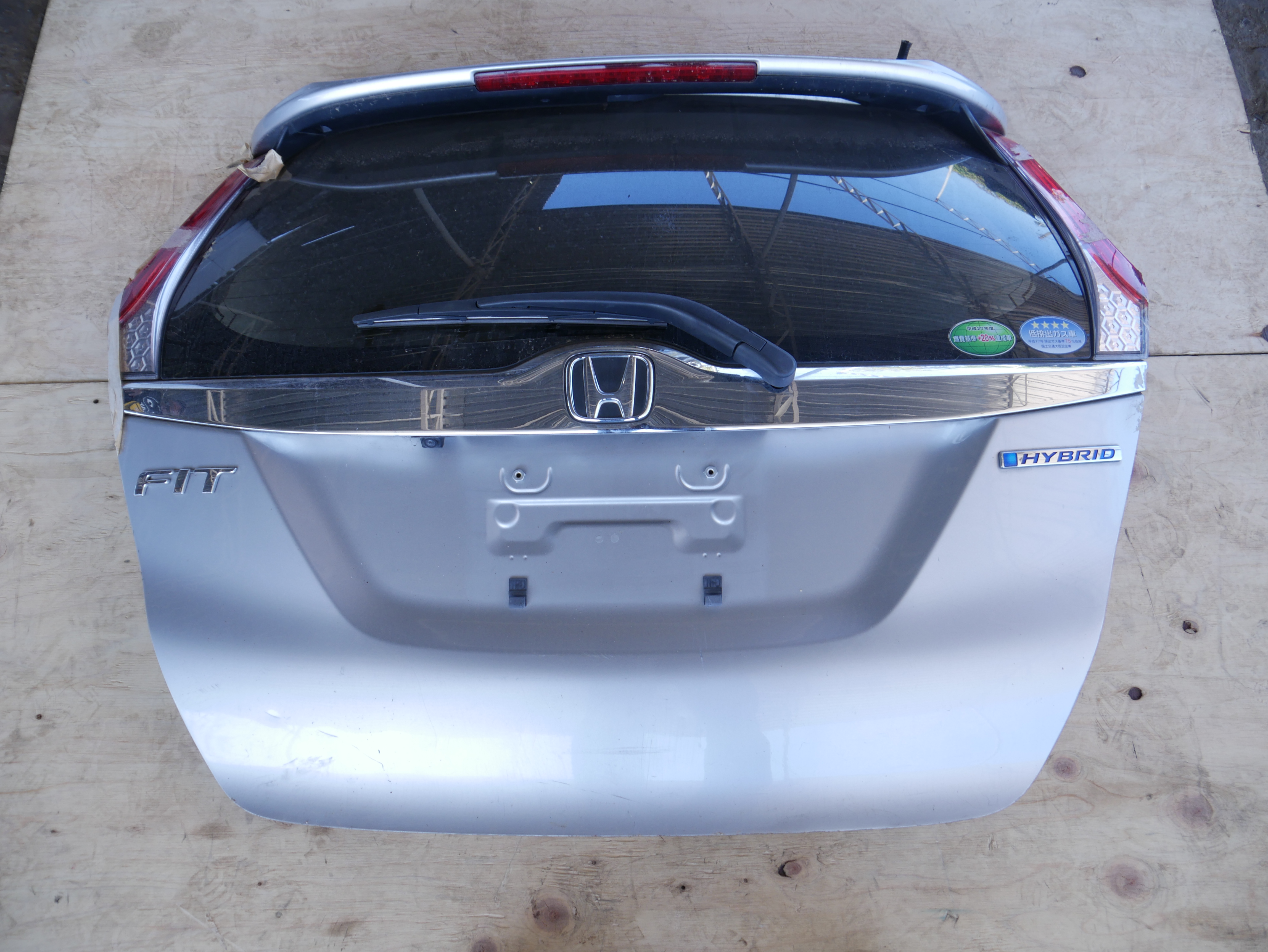 Honda GP5 boot lid