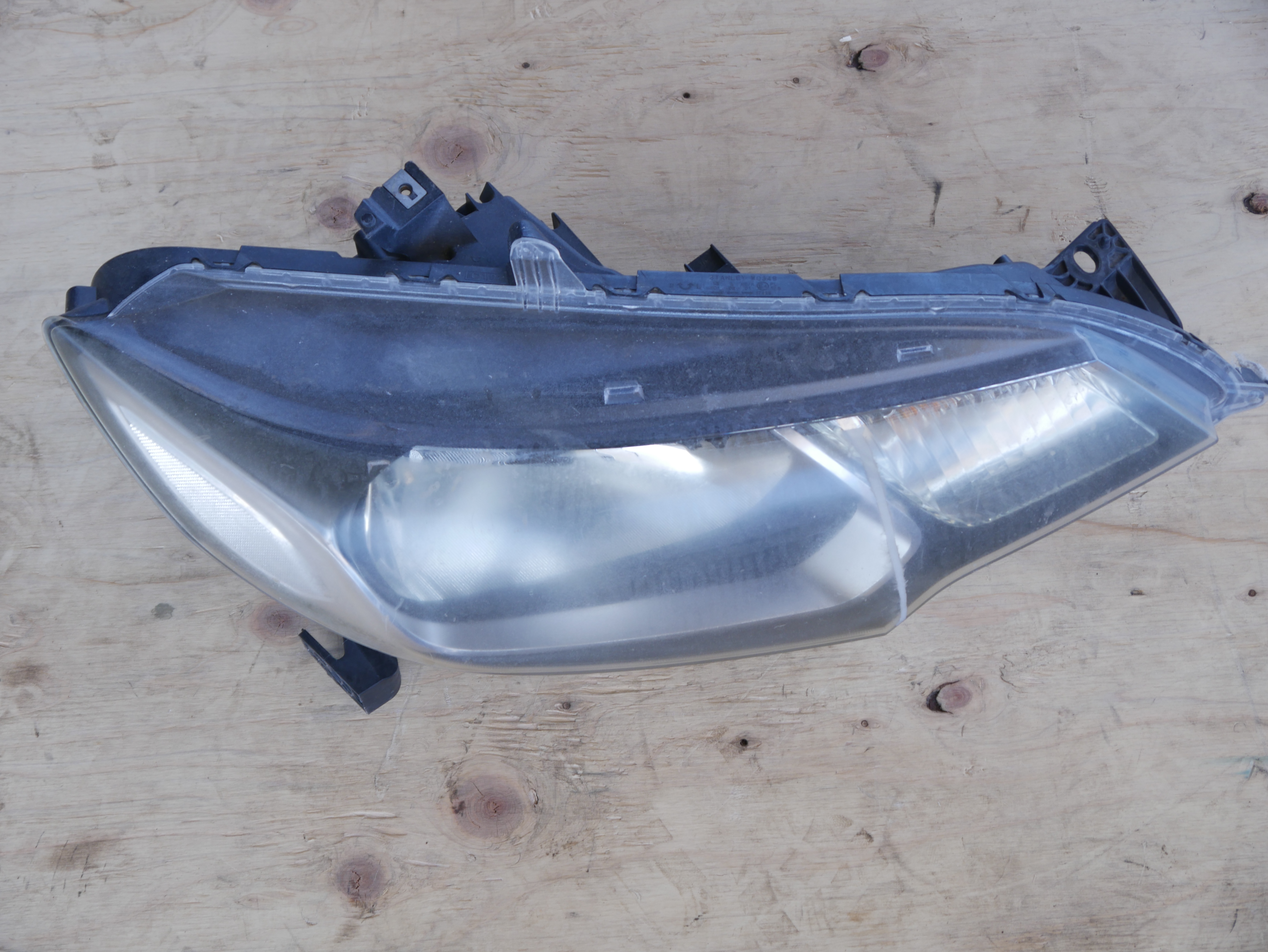 Honda GP5 Headlight
