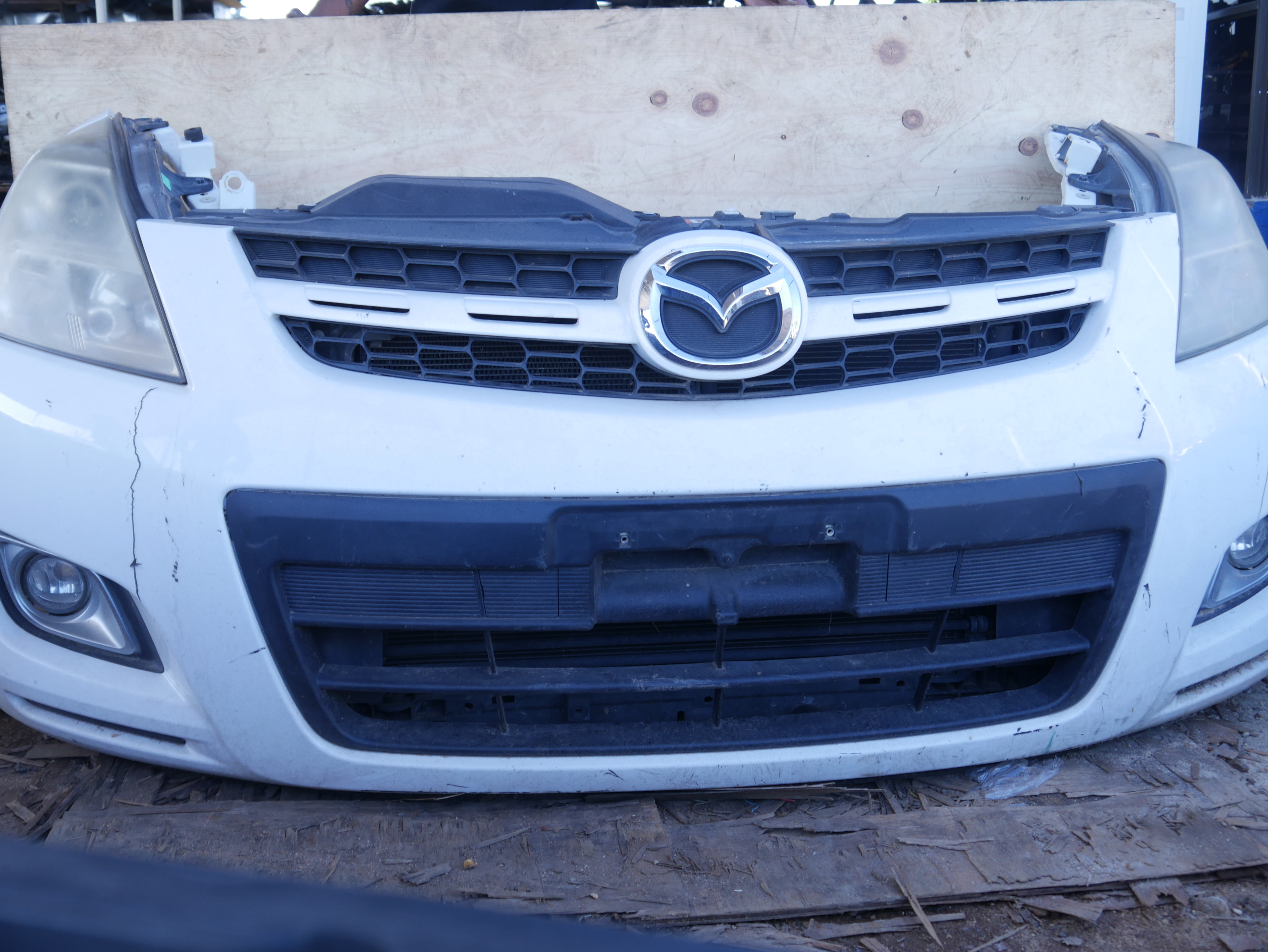 Mazda MPV Front Bumper
