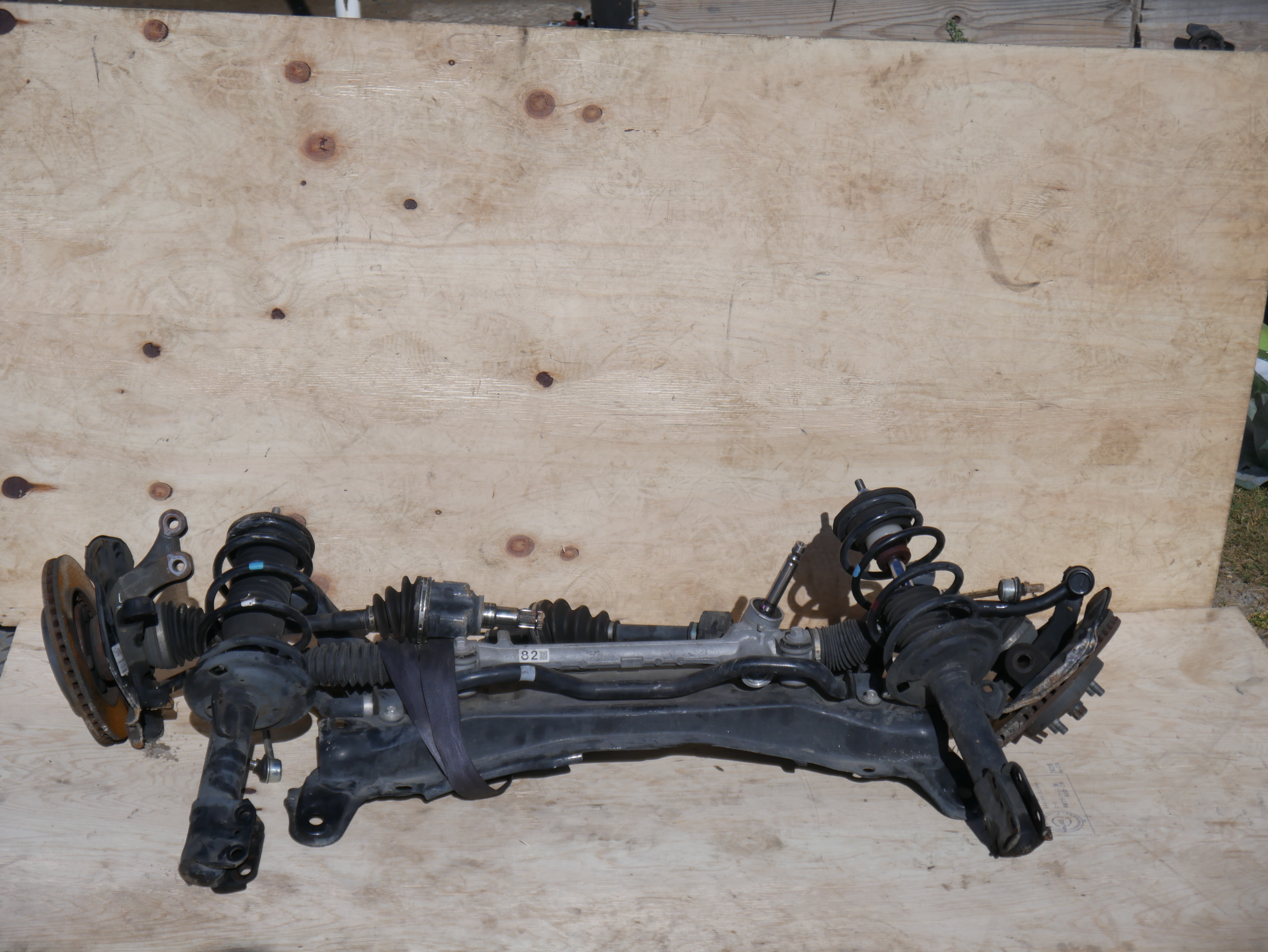 Toyota Spade Complete front Suspension