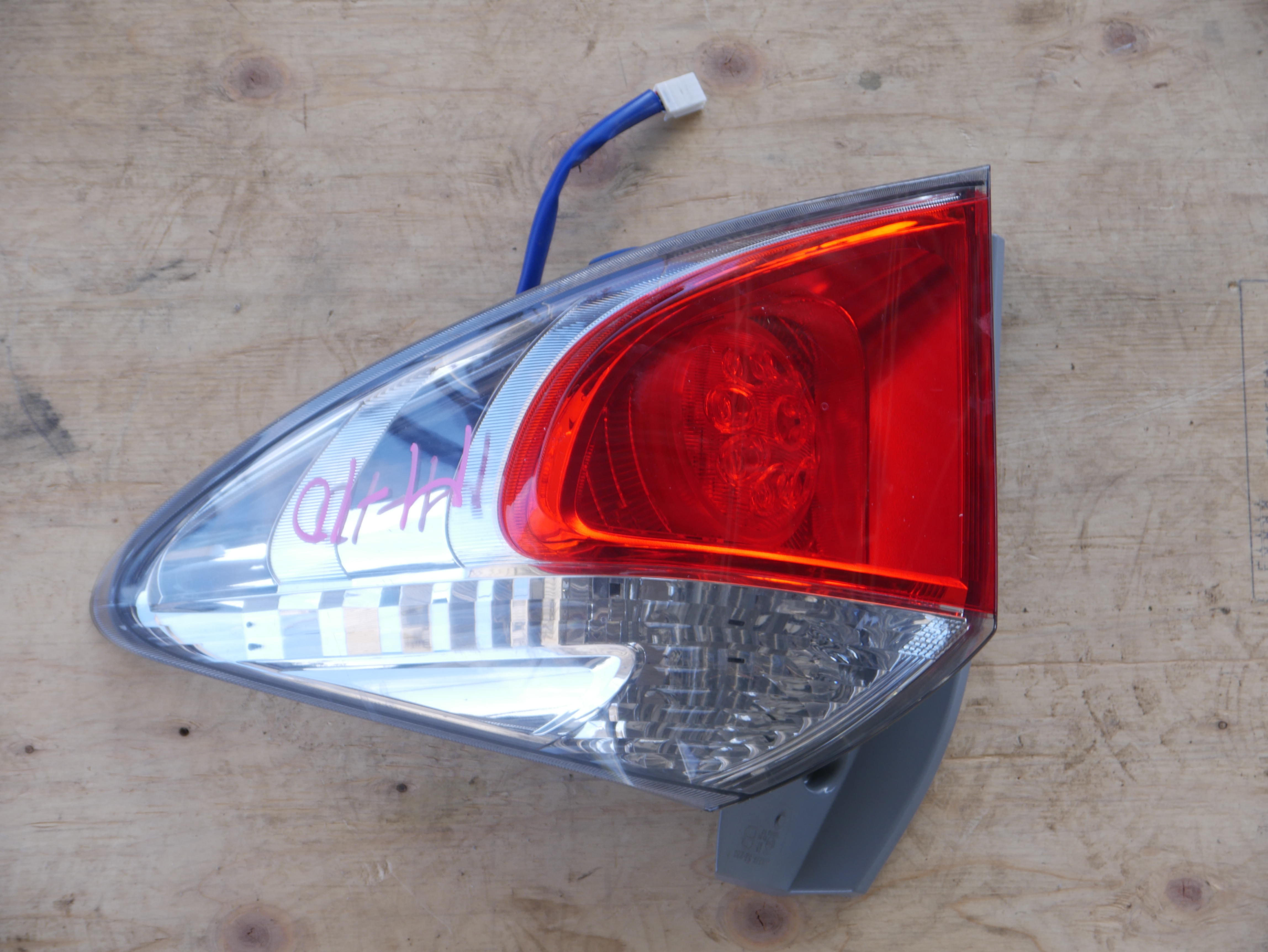 Toyota Ractis Tail Light