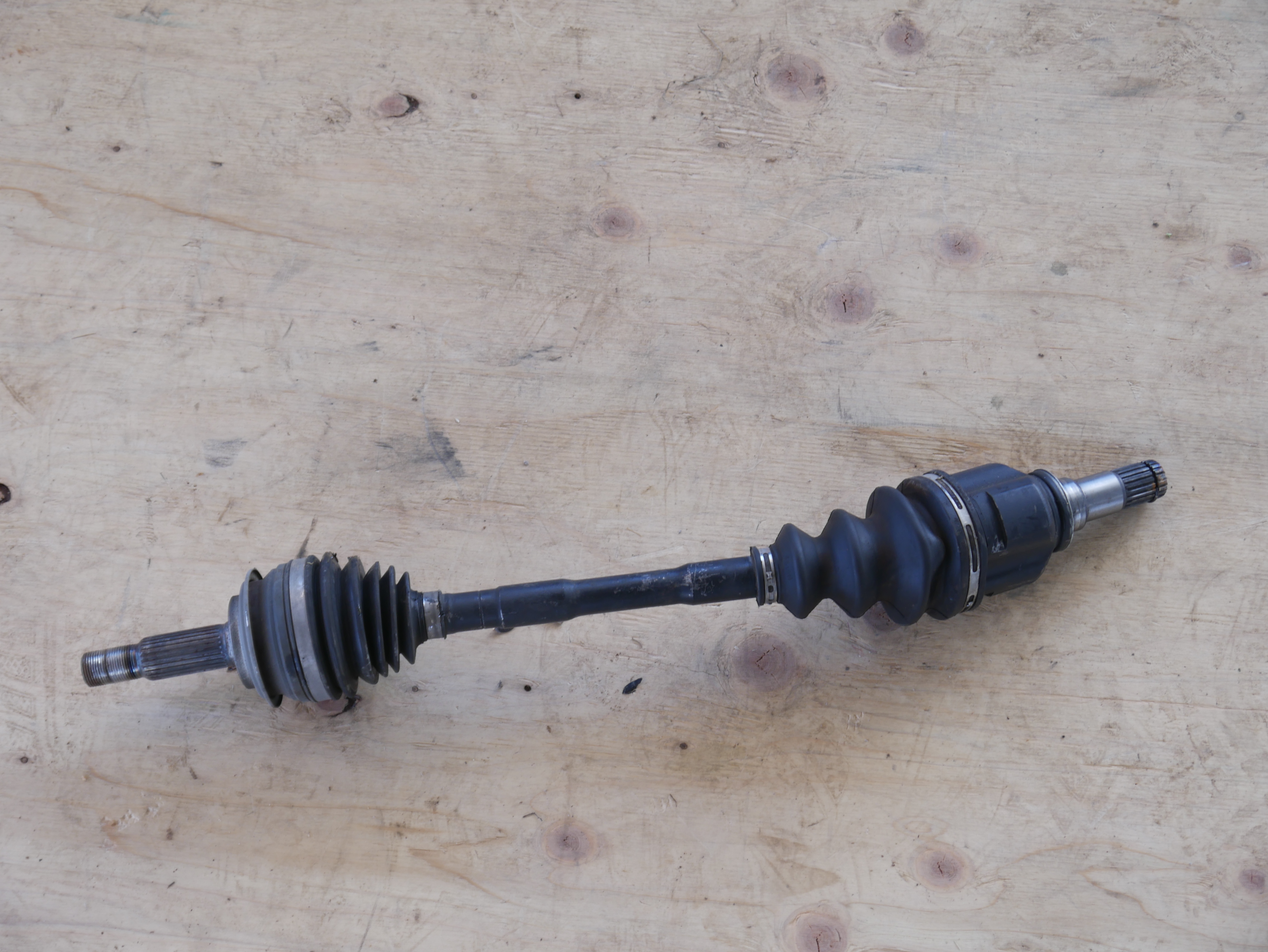 Toyota Ractis Drive Shaft