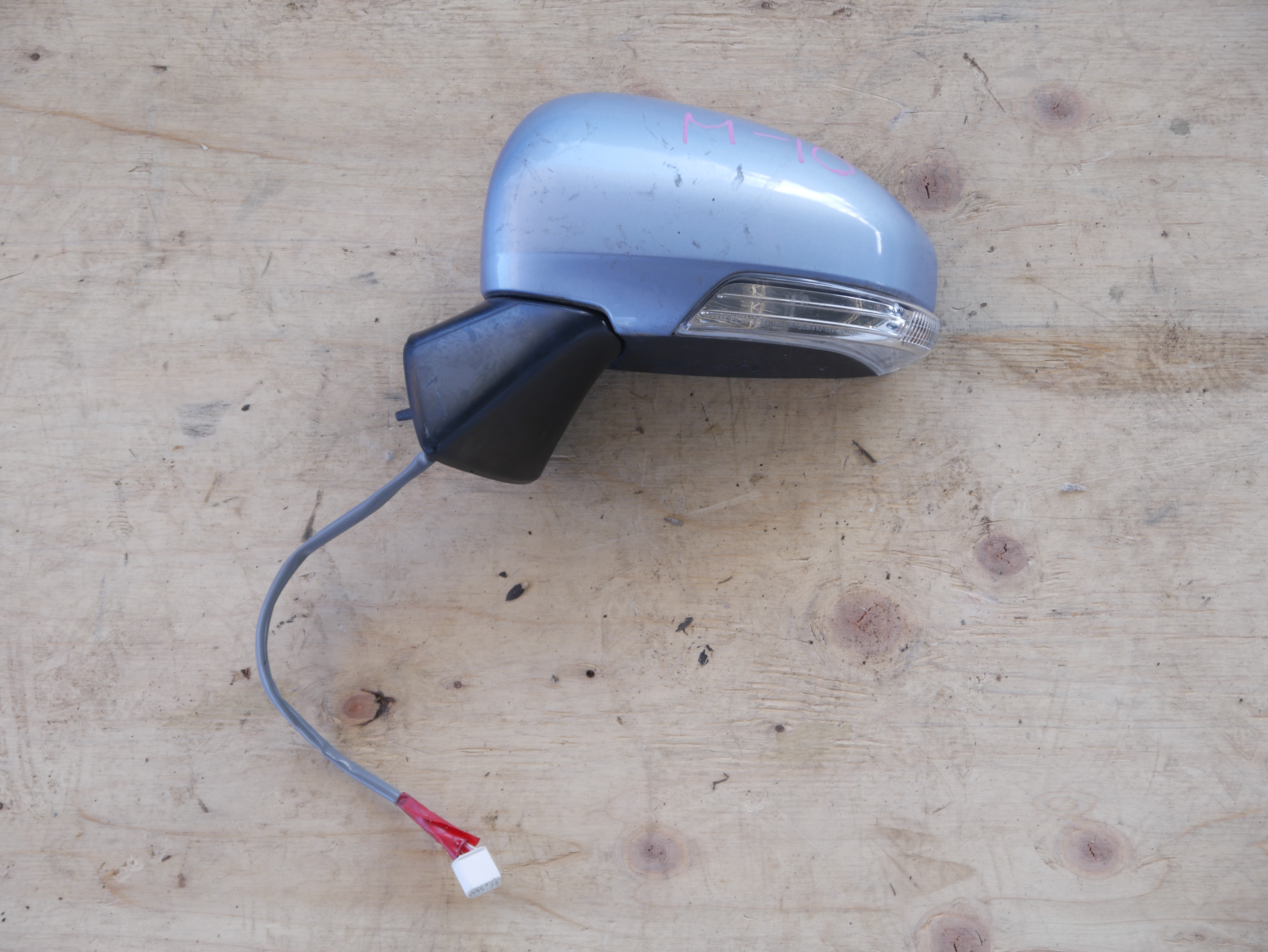 Toyota Ractis Side View Mirror