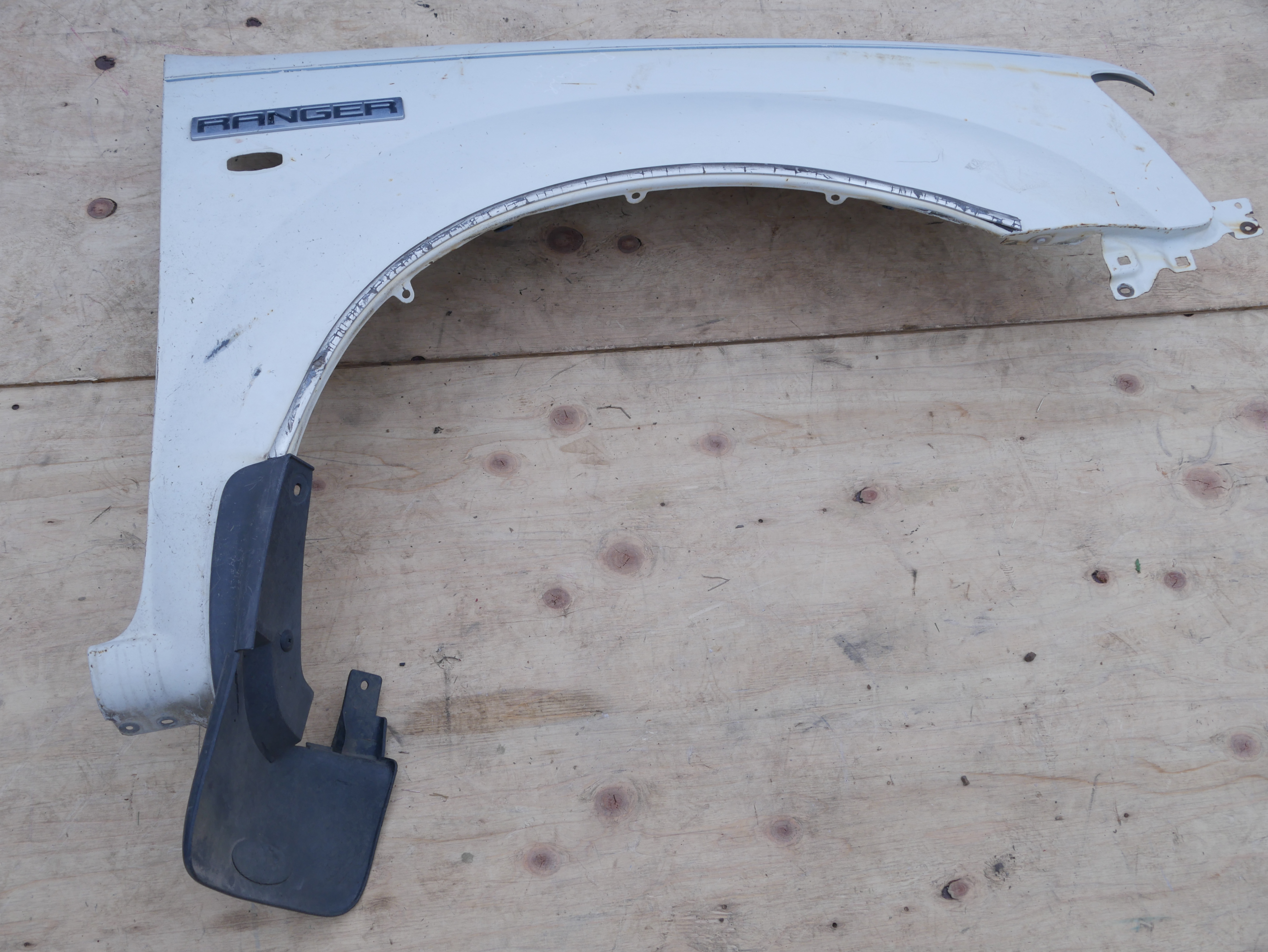 Ford Ranger T4 Fender