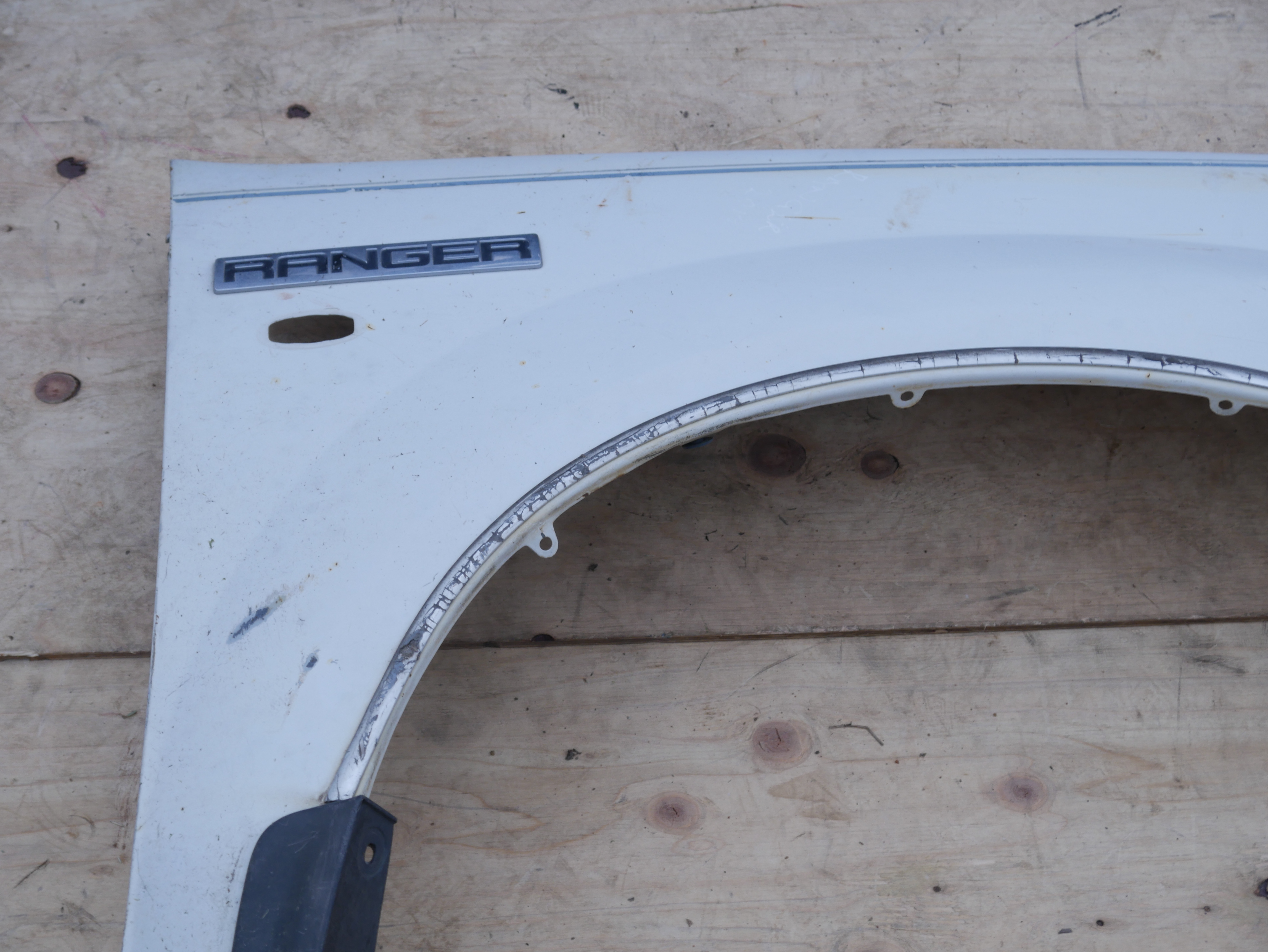 Ford Ranger T4 Fender
